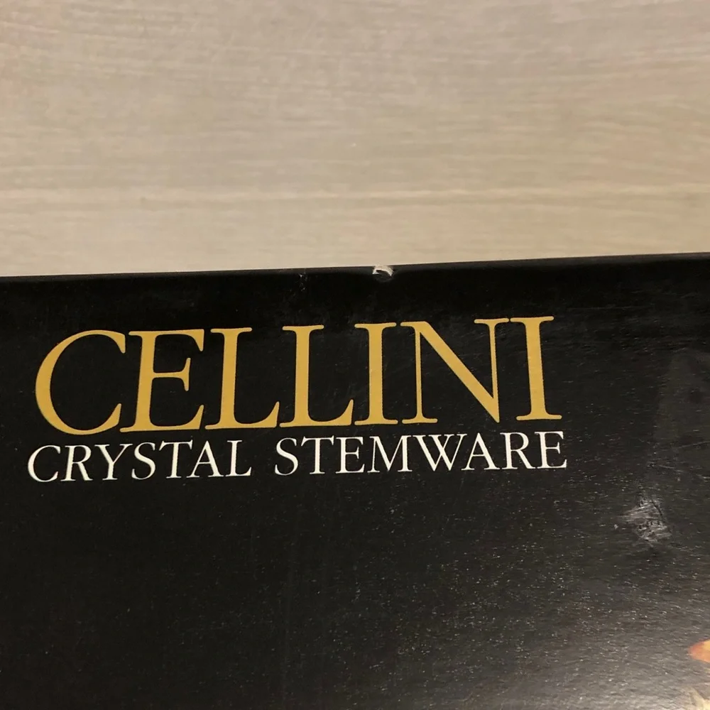 Vintage Celeni Mid Century 24 kt. Etched Gold Rim/Trim Wine/Water Goblets in Box